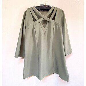 Boston Proper Womens 3/4 Sleeves Tunic Top Medium Criss-Cross Neck Cut-Out Green